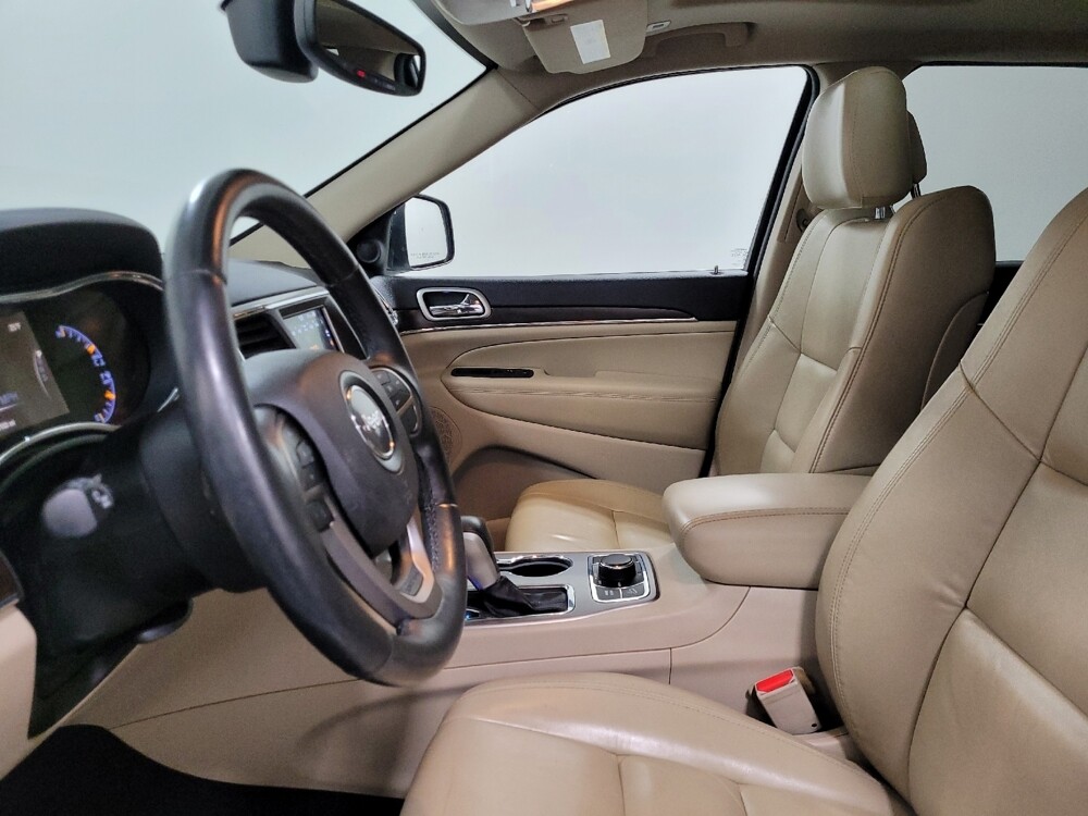 2018 Jeep Grand Cherokee in Pittsburgh, PA 15236 - 18105777 17