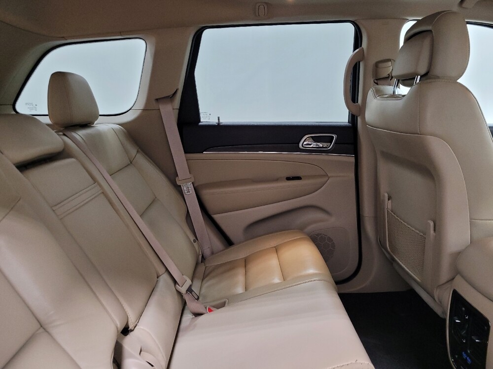 2018 Jeep Grand Cherokee in Pittsburgh, PA 15236 - 18105777 19