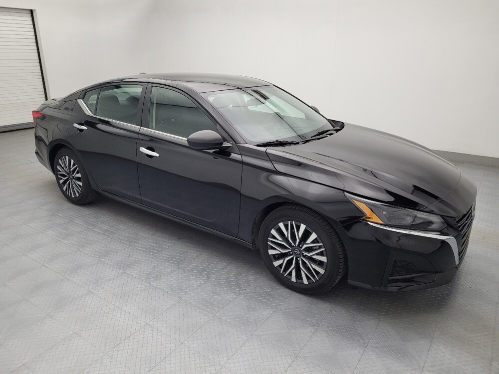 2024 Nissan Altima in Gastonia, NC 28056 - 18105784 11