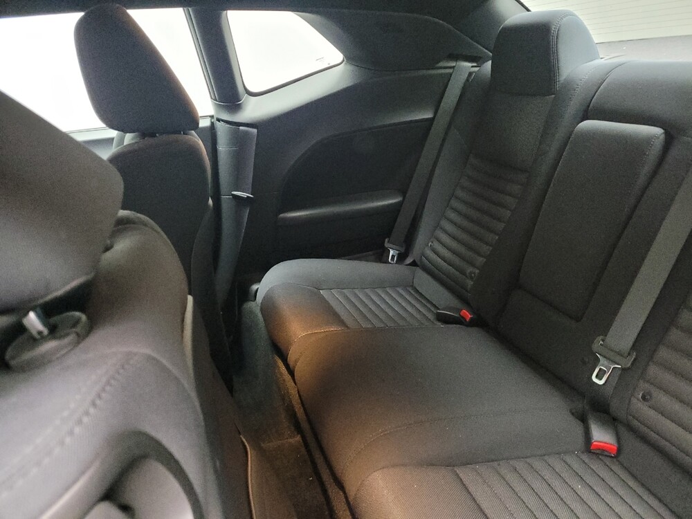 2013 Dodge Challenger in Taylor, MI 48180 - 18105801 18