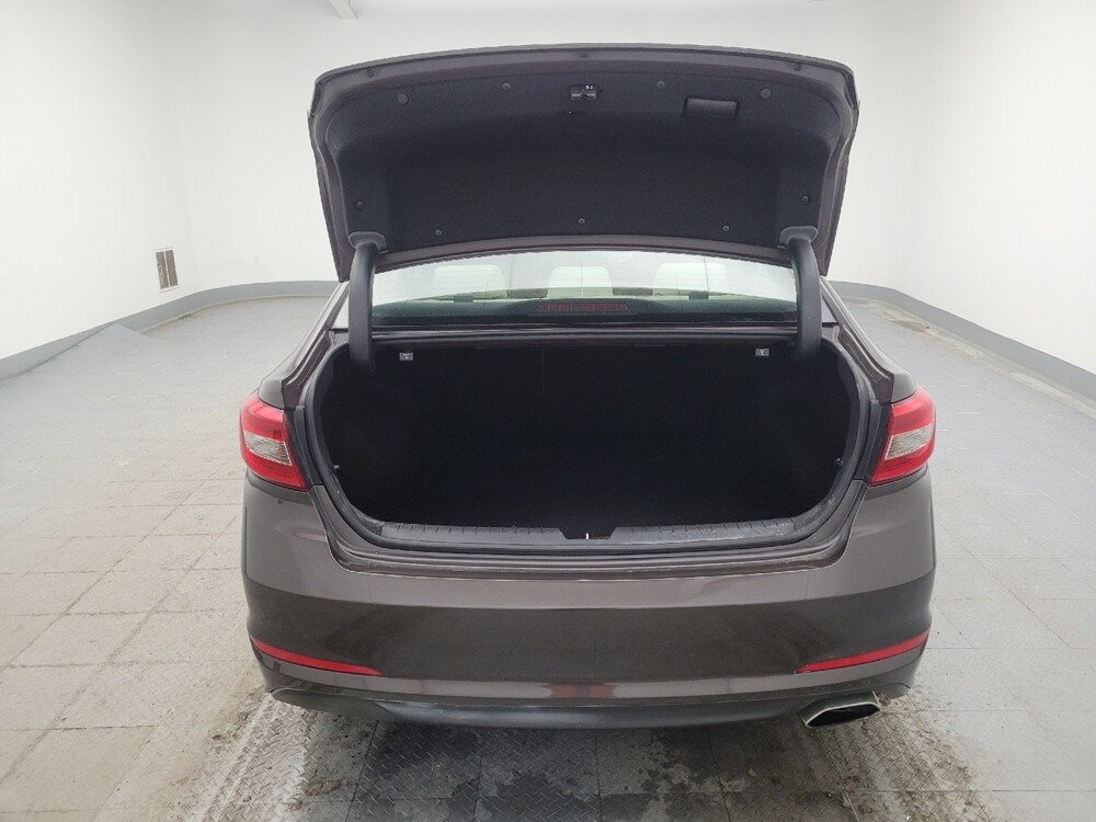 2015 Hyundai Sonata in Louisville, KY 40258 - 18105806 29