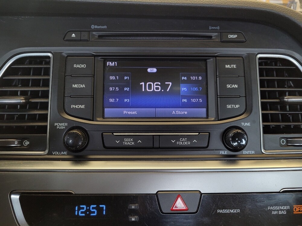 2015 Hyundai Sonata in Louisville, KY 40258 - 18105806 25