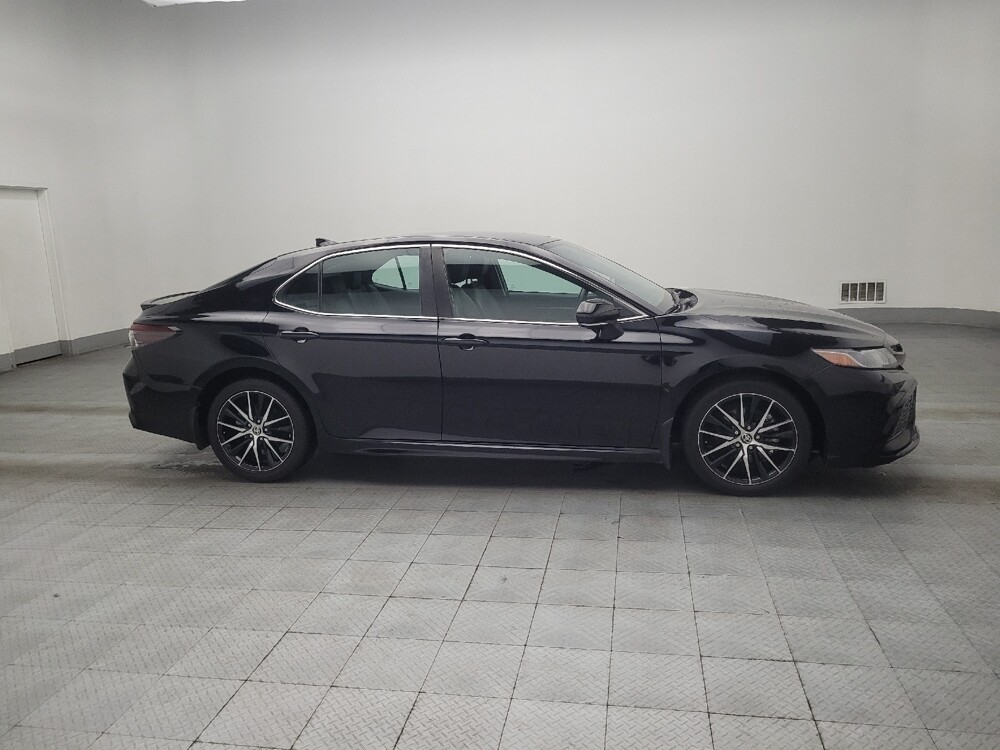 2022 Toyota Camry in Union City, GA 30291 - 18105807 11