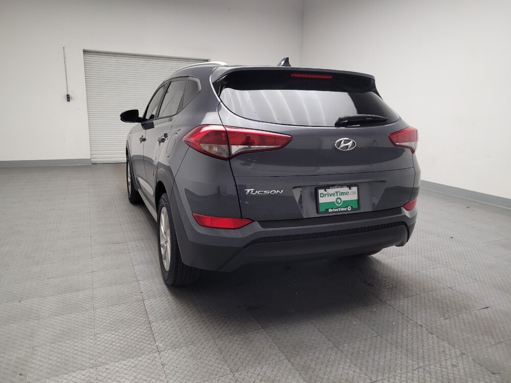 2017 Hyundai Tucson in Downey, CA 90241 - 18105817 6