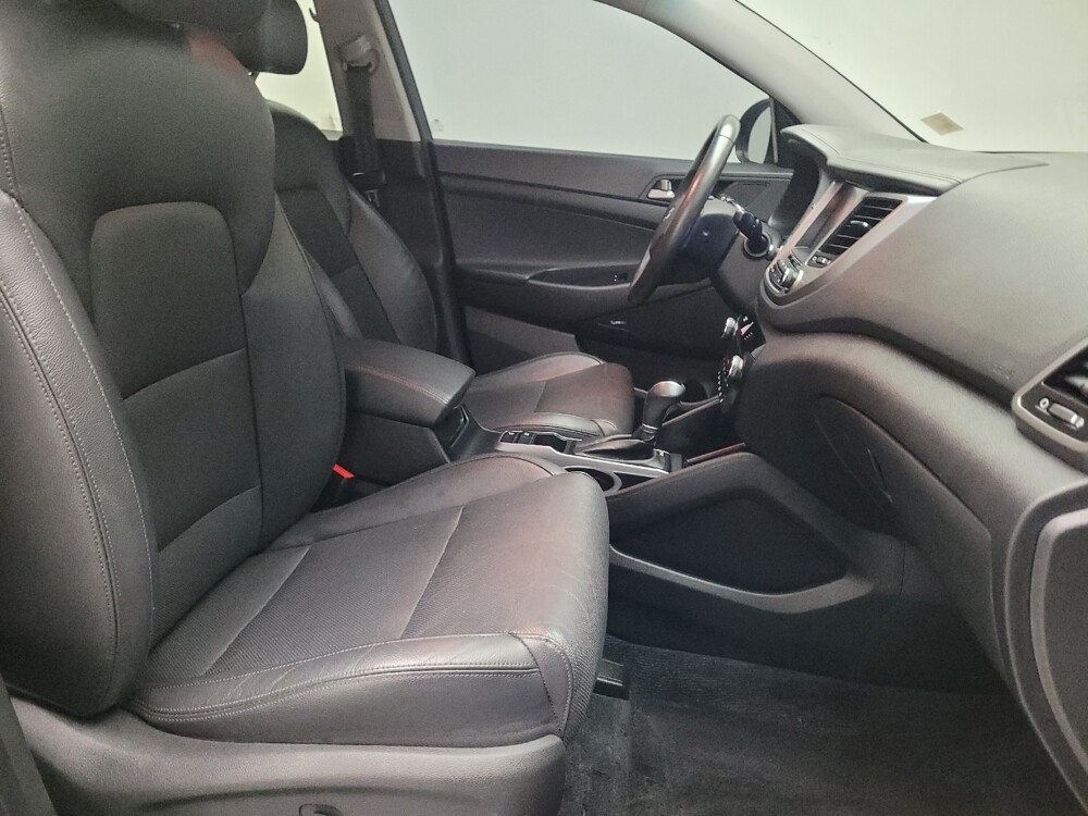 2017 Hyundai Tucson in Downey, CA 90241 - 18105817 21