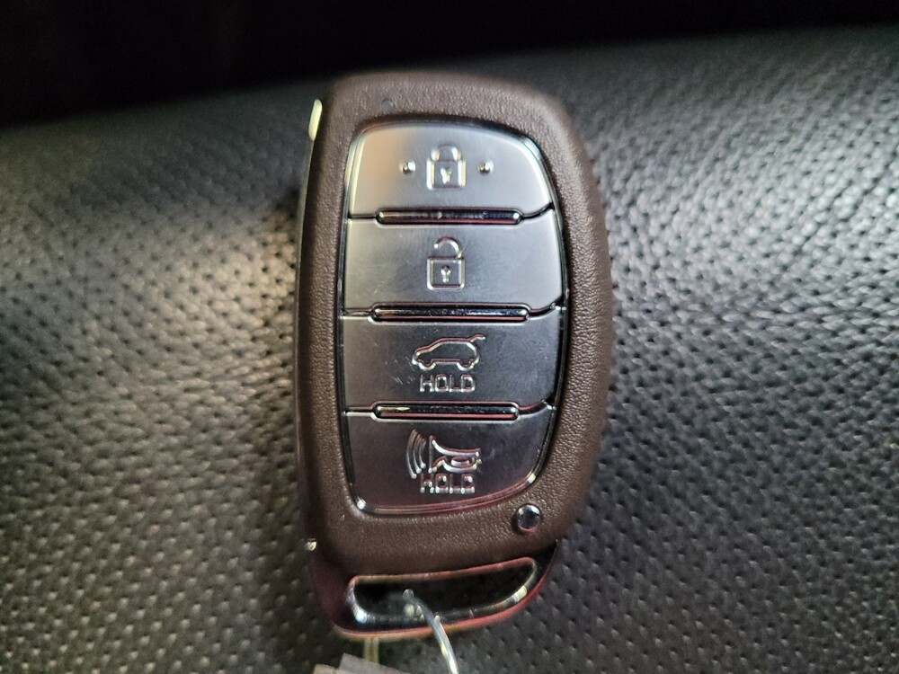 2017 Hyundai Tucson in Downey, CA 90241 - 18105817 32