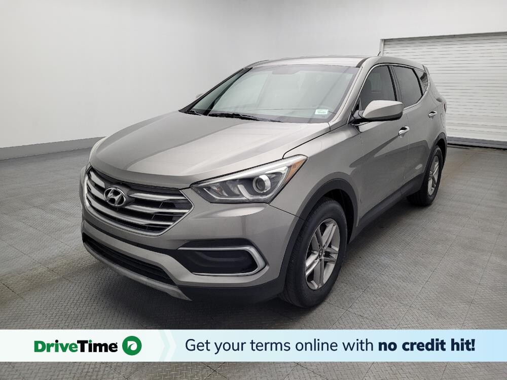 2018 Hyundai Santa Fe in Kissimmee, FL 34744 - 18105820