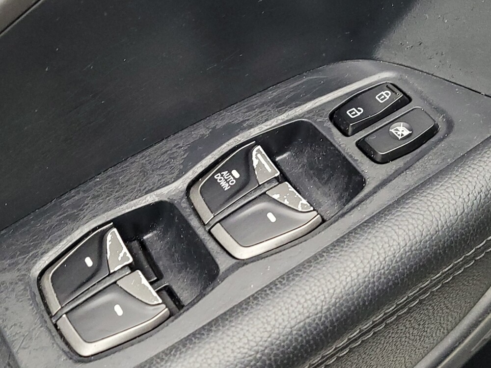 2018 Hyundai Santa Fe in Kissimmee, FL 34744 - 18105820 27