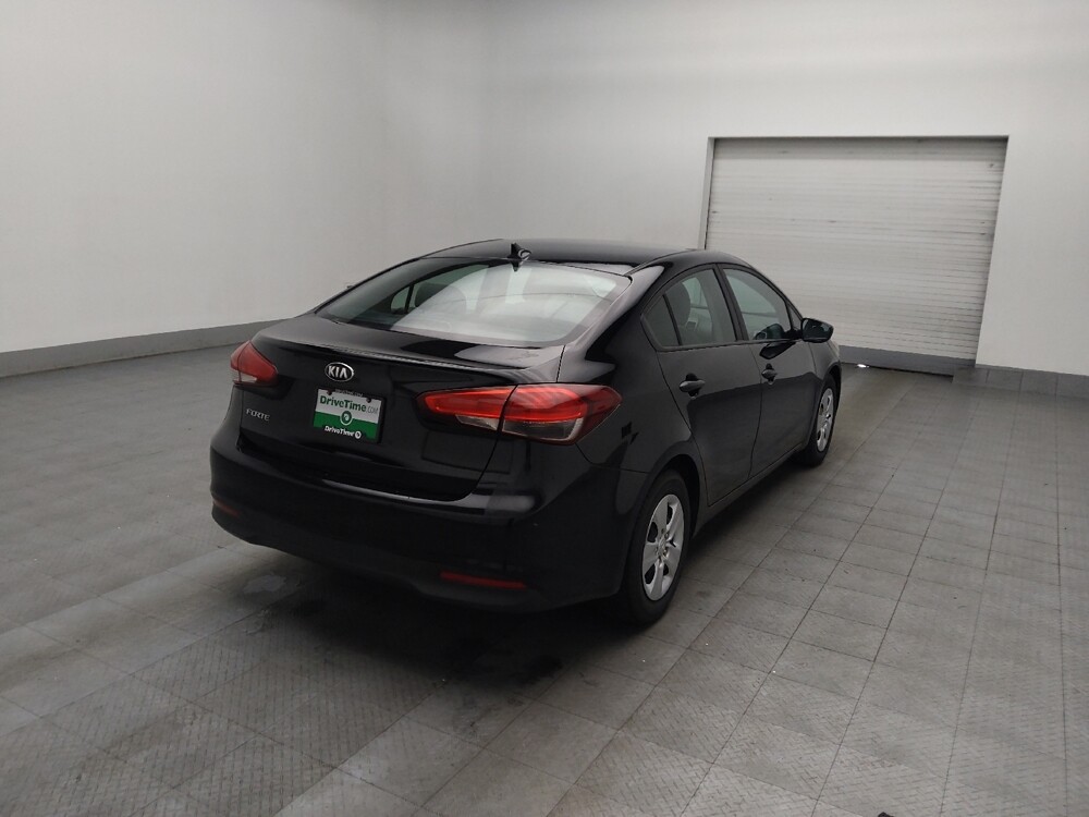 2017 Kia Forte in Marietta, GA 30062 - 18105821 9