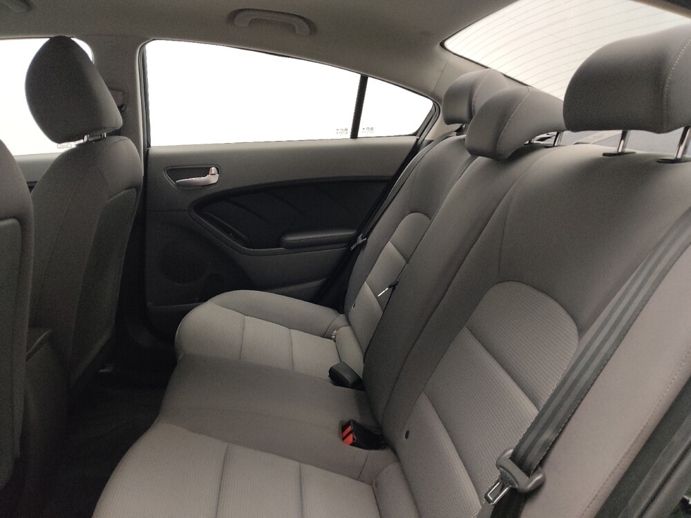 2017 Kia Forte in Marietta, GA 30062 - 18105821 18