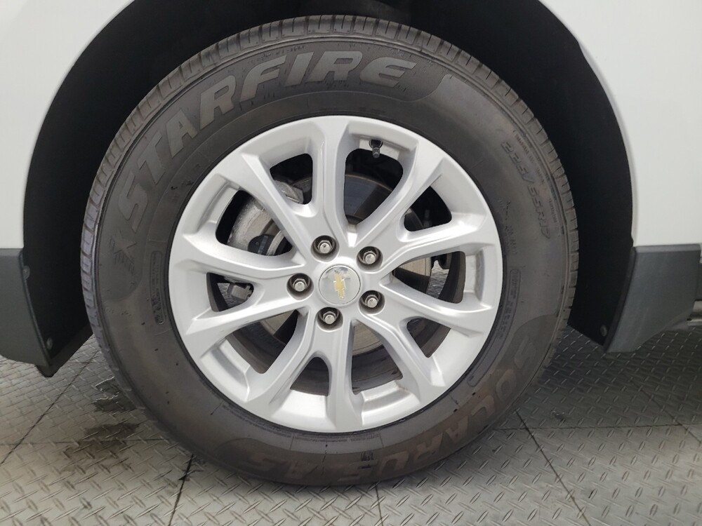 2019 Chevrolet Equinox in Phoenix, AZ 85022 - 18105834 31