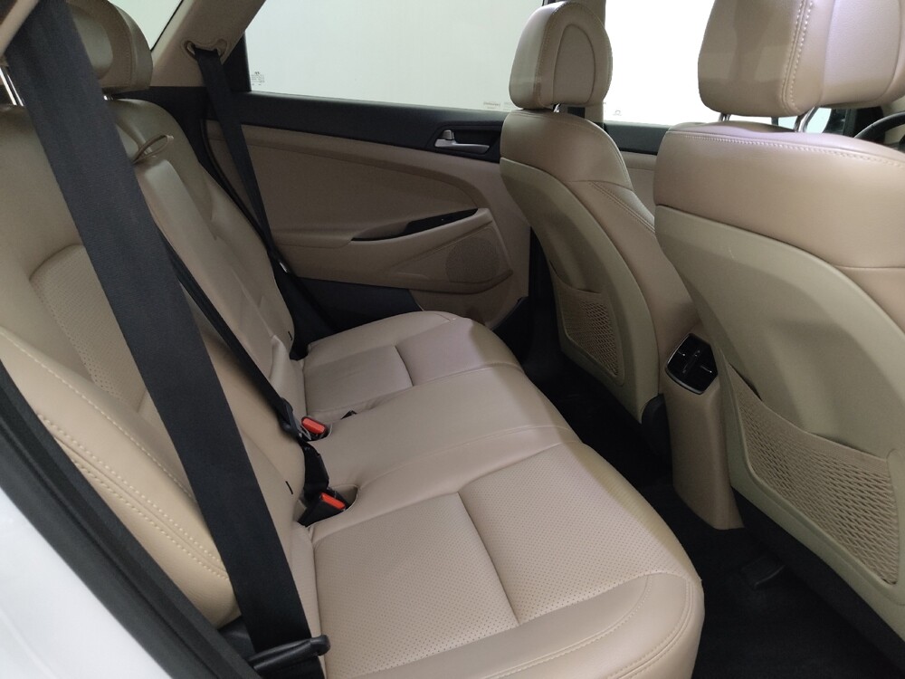 2018 Hyundai Tucson in Tampa, FL 33619 - 18105842 19