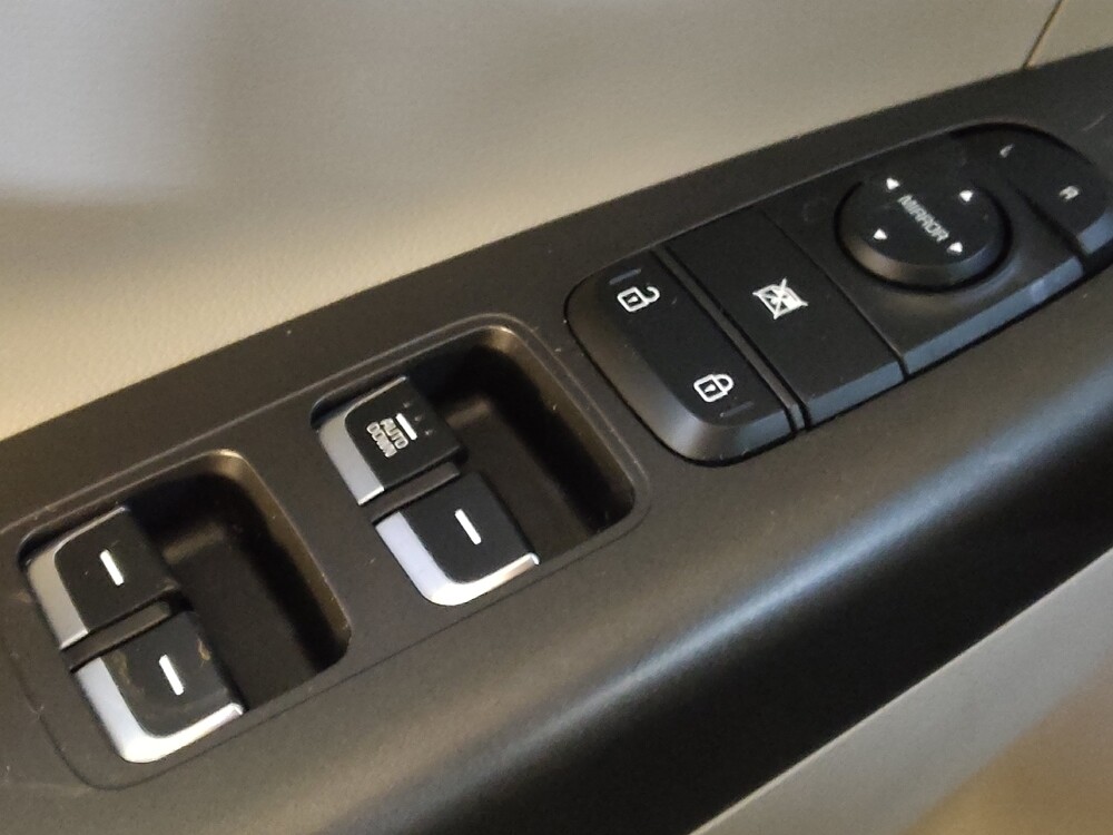 2020 Kia Sportage in Greenville, NC 27834 - 18105844 27