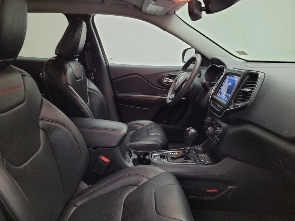 2021 Jeep Cherokee in Cincinnati, OH 45255 - 18105845 21