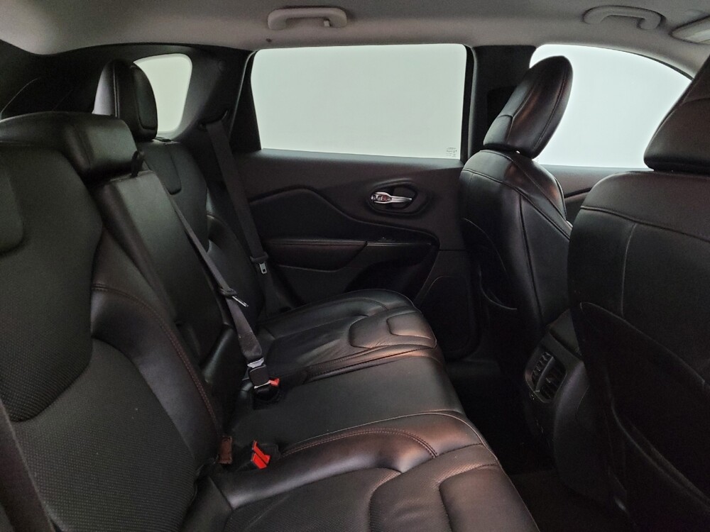 2021 Jeep Cherokee in Cincinnati, OH 45255 - 18105845 19