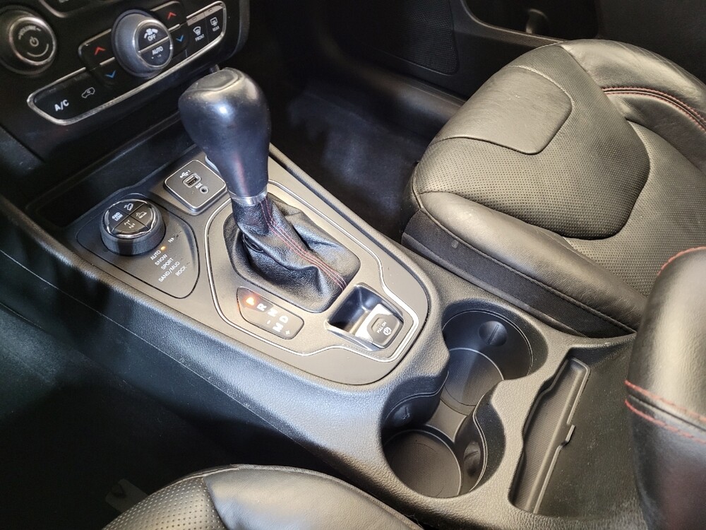 2021 Jeep Cherokee in Cincinnati, OH 45255 - 18105845 26