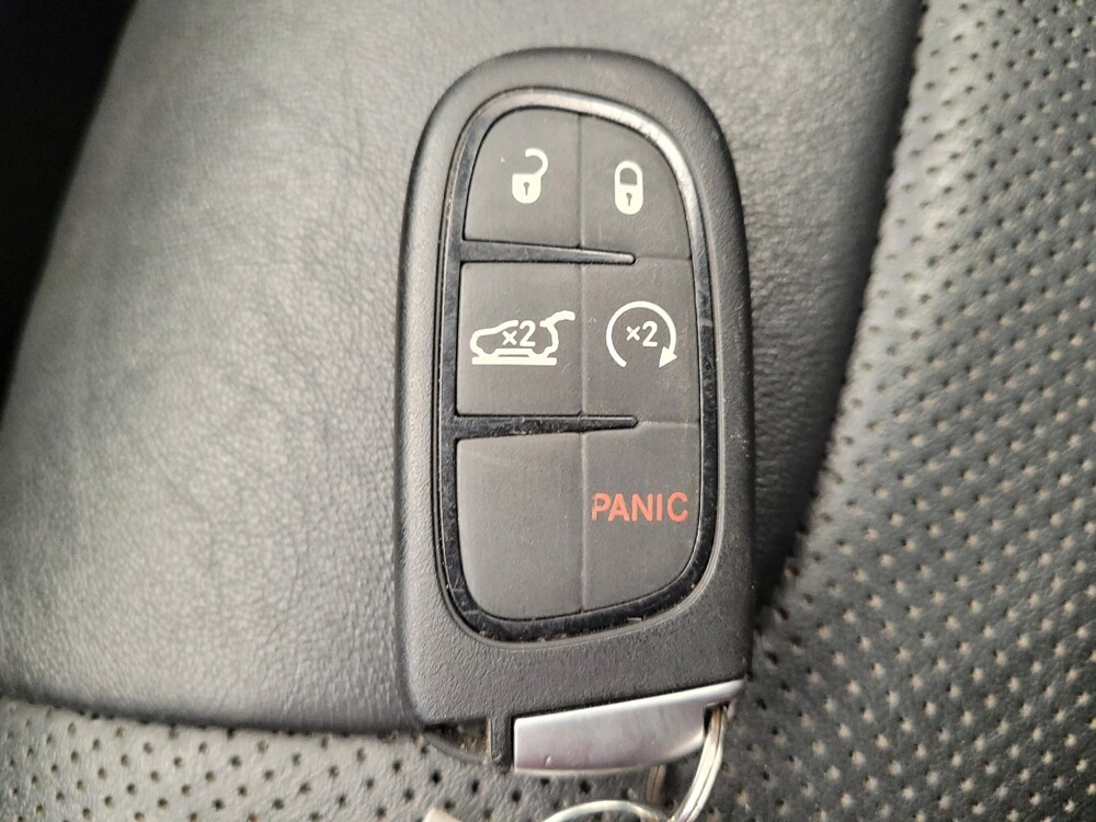 2021 Jeep Cherokee in Cincinnati, OH 45255 - 18105845 32