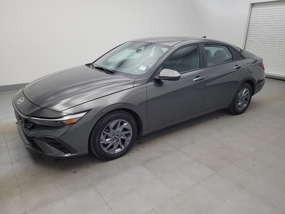 2024 Hyundai Elantra in Cincinnati, OH 45255 - 18105852 2