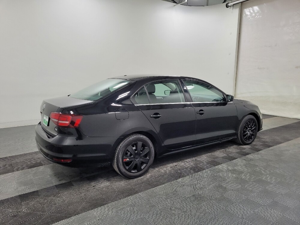 2017 Volkswagen Jetta in Plymouth Meeting, PA 19462 - 18105855 10