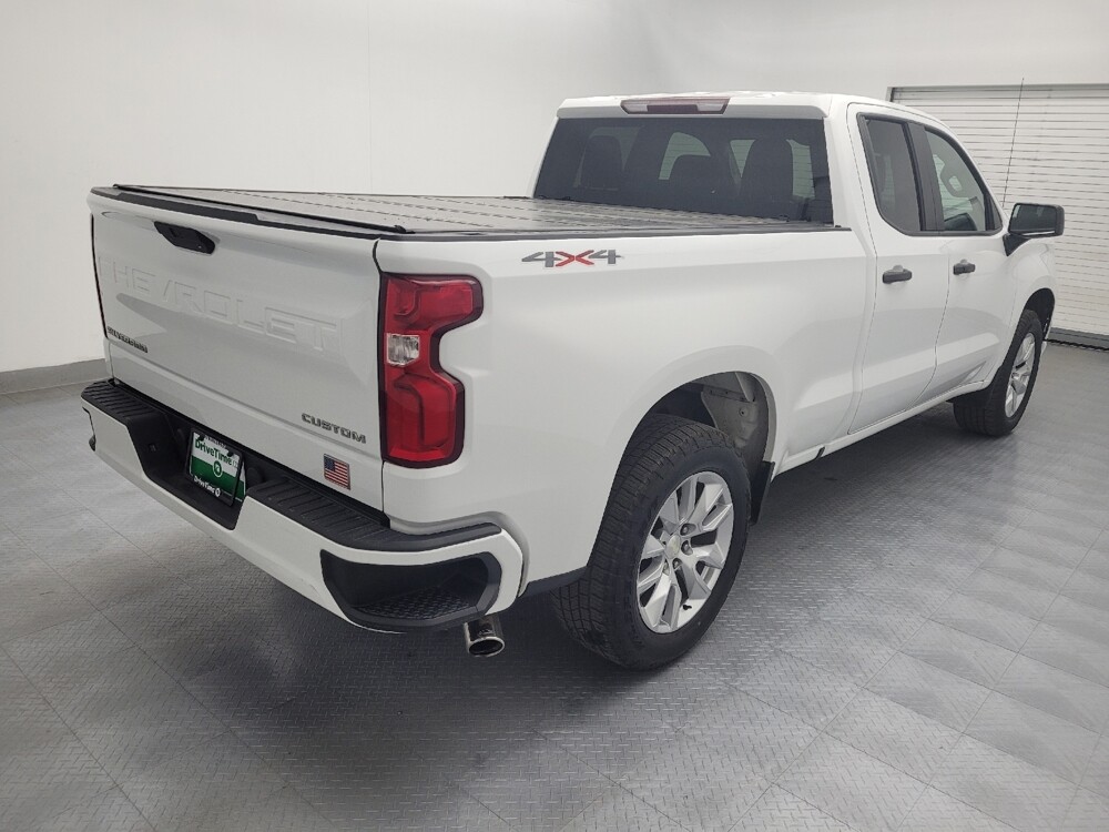 2019 Chevrolet Silverado 1500 in Charlotte, NC 28213 - 18105858 9