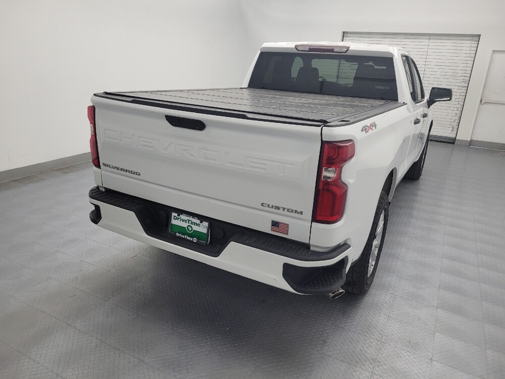 2019 Chevrolet Silverado 1500 in Charlotte, NC 28213 - 18105858 7