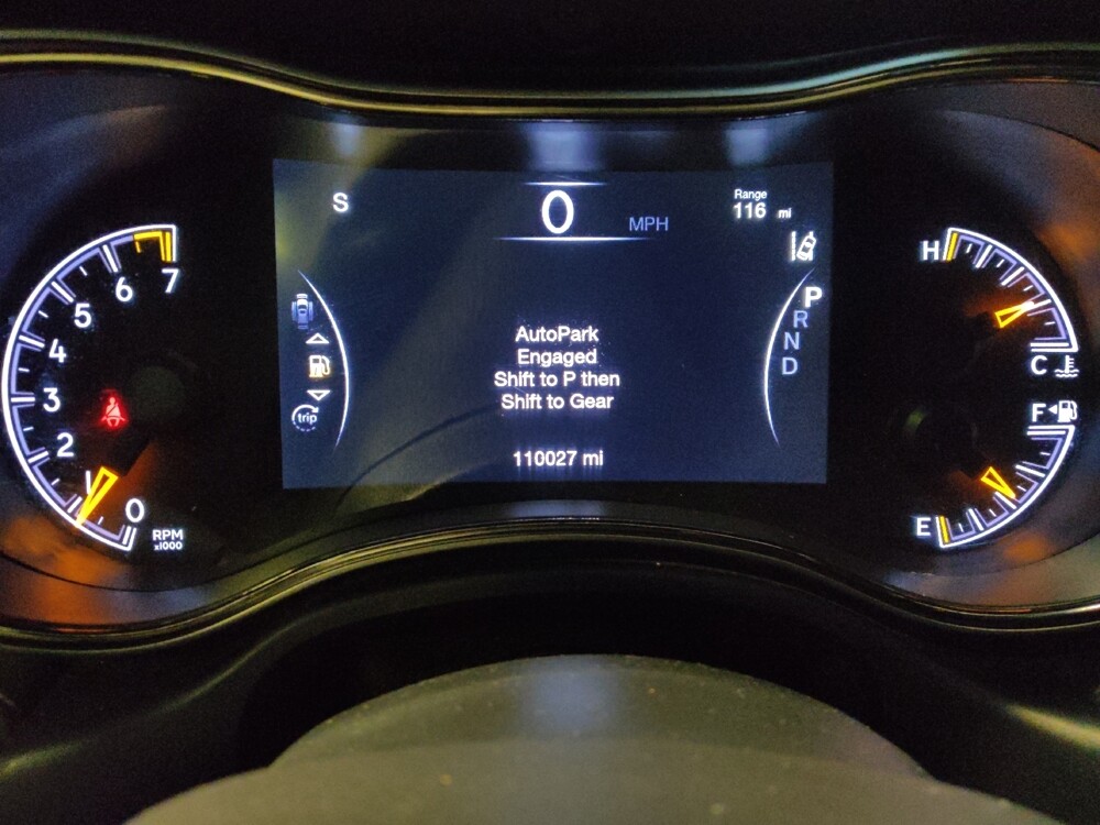 2019 Jeep Grand Cherokee in Phoenix, AZ 85015 - 18105866 23