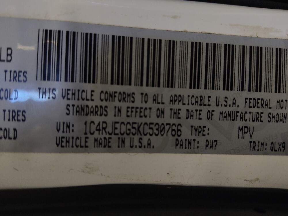 2019 Jeep Grand Cherokee in Phoenix, AZ 85015 - 18105866 33