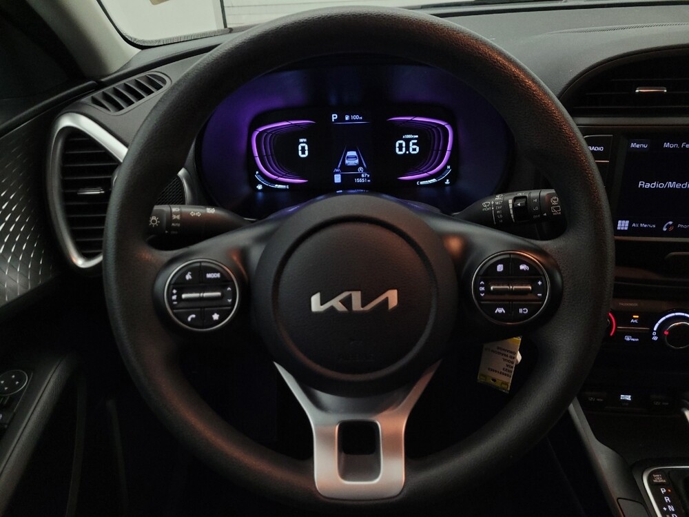 2023 Kia Soul in Glendale, AZ 85301 - 18105867 22