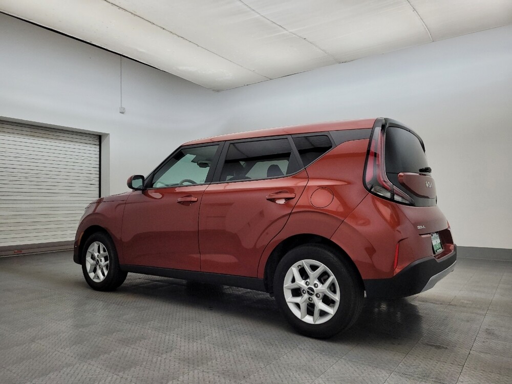2023 Kia Soul in Glendale, AZ 85301 - 18105867 3