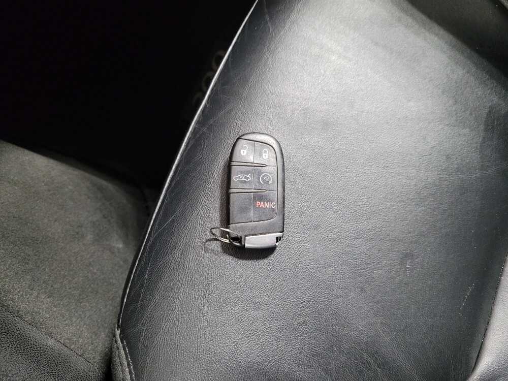 2015 Chrysler 300 in Plymouth Meeting, PA 19462 - 18105869 32