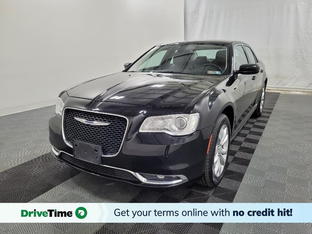 2015 Chrysler 300 in Plymouth Meeting, PA 19462 - 18105869
