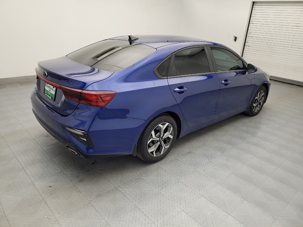 2019 Kia Forte in Raleigh, NC 27604 - 18105871 10