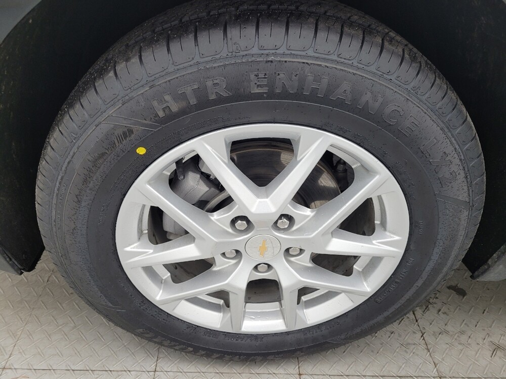 2024 Chevrolet Equinox in Charlotte, NC 28213 - 18105876 31