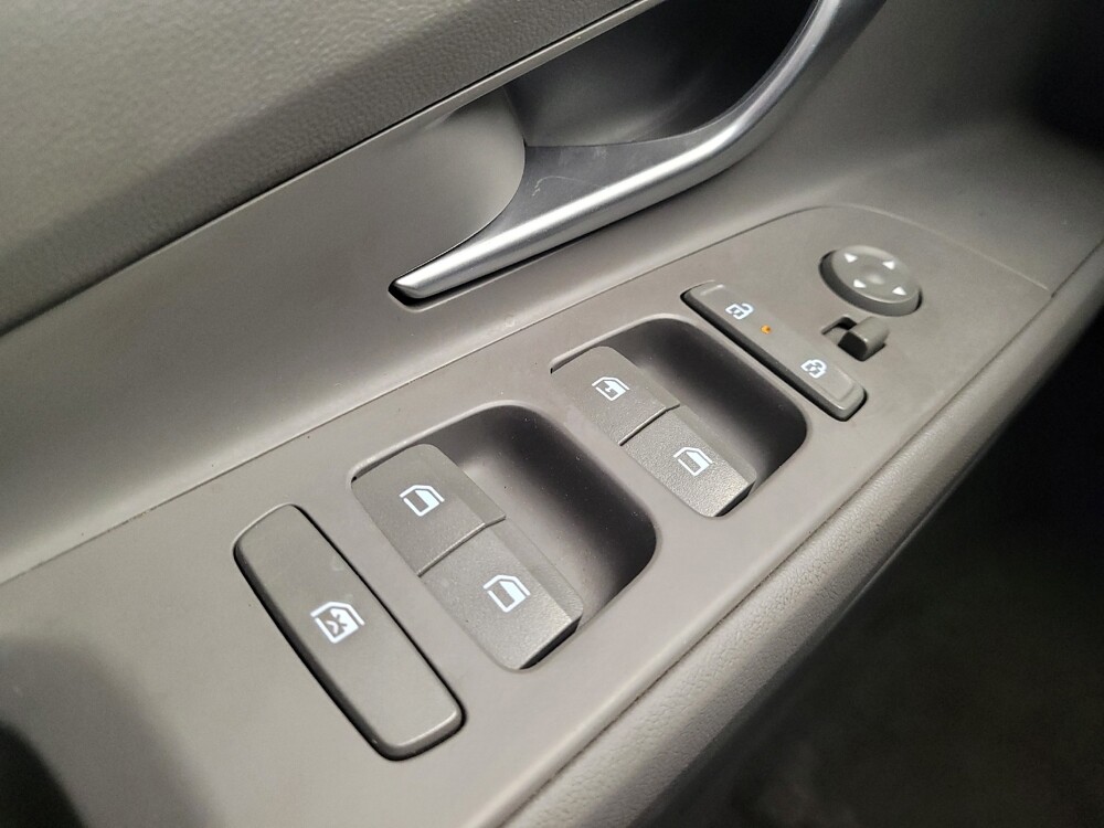 2024 Hyundai Elantra in Columbus, OH 43231 - 18105878 27