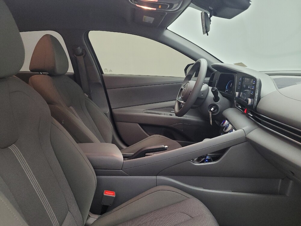 2024 Hyundai Elantra in Columbus, OH 43231 - 18105878 21