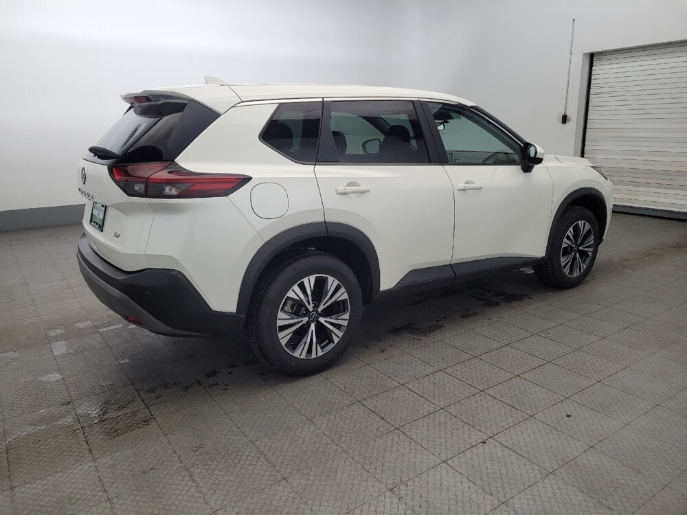 2023 Nissan Rogue in Pittsburgh, PA 15236 - 18105880 10