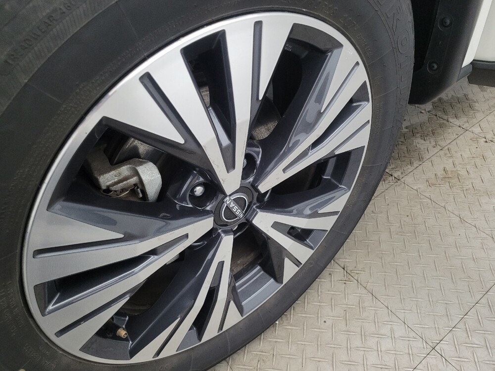 2023 Nissan Rogue in Pittsburgh, PA 15236 - 18105880 31