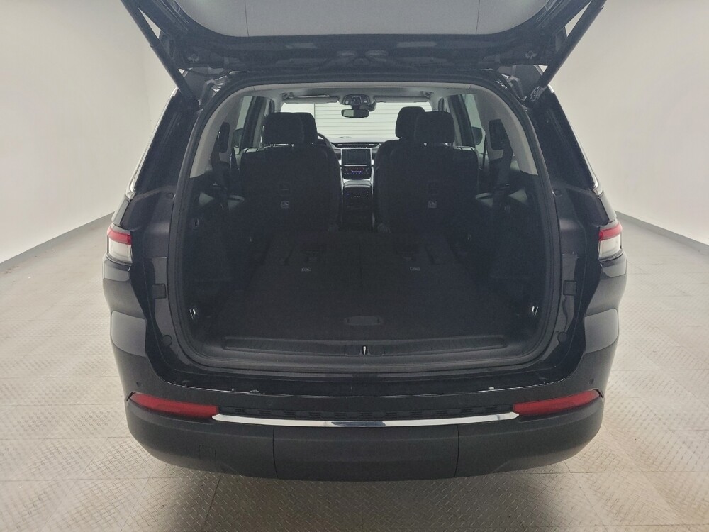 2023 Jeep Grand Cherokee L in Taylor, MI 48180 - 18105888 29