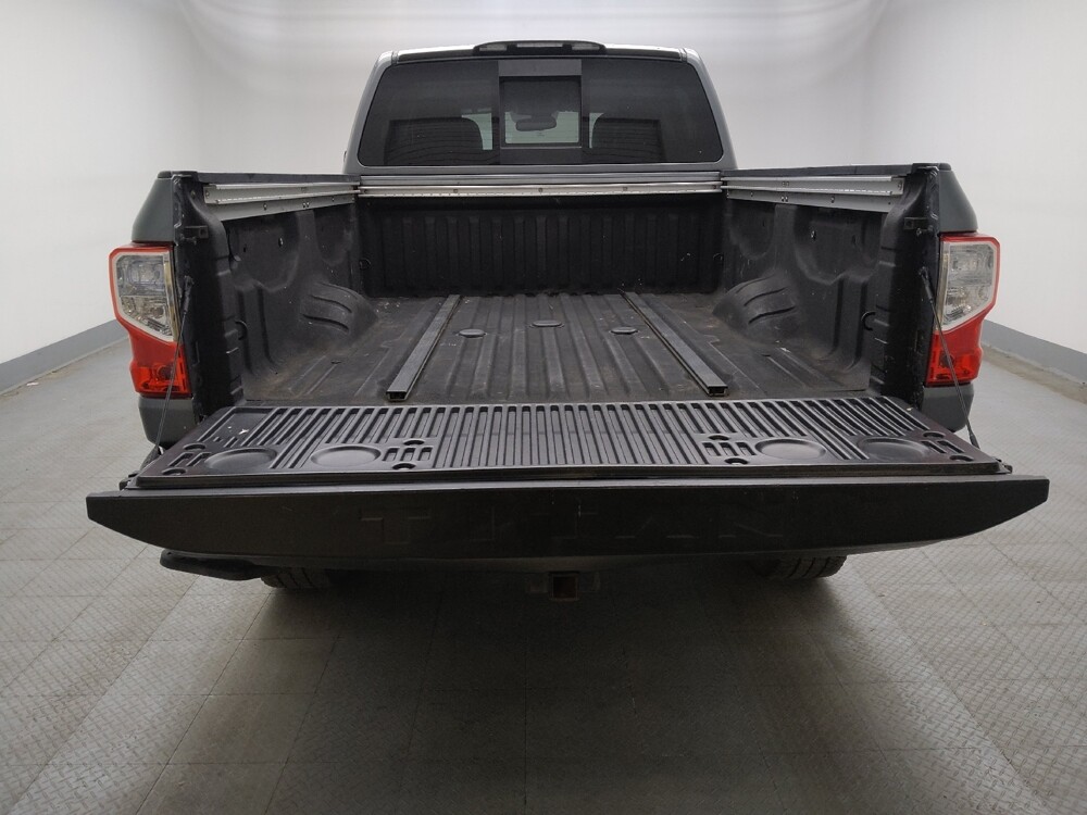 2018 Nissan Titan in Des Moines, IA 50310 - 18105891 29