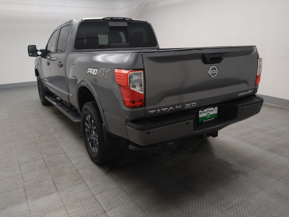 2018 Nissan Titan in Des Moines, IA 50310 - 18105891 5