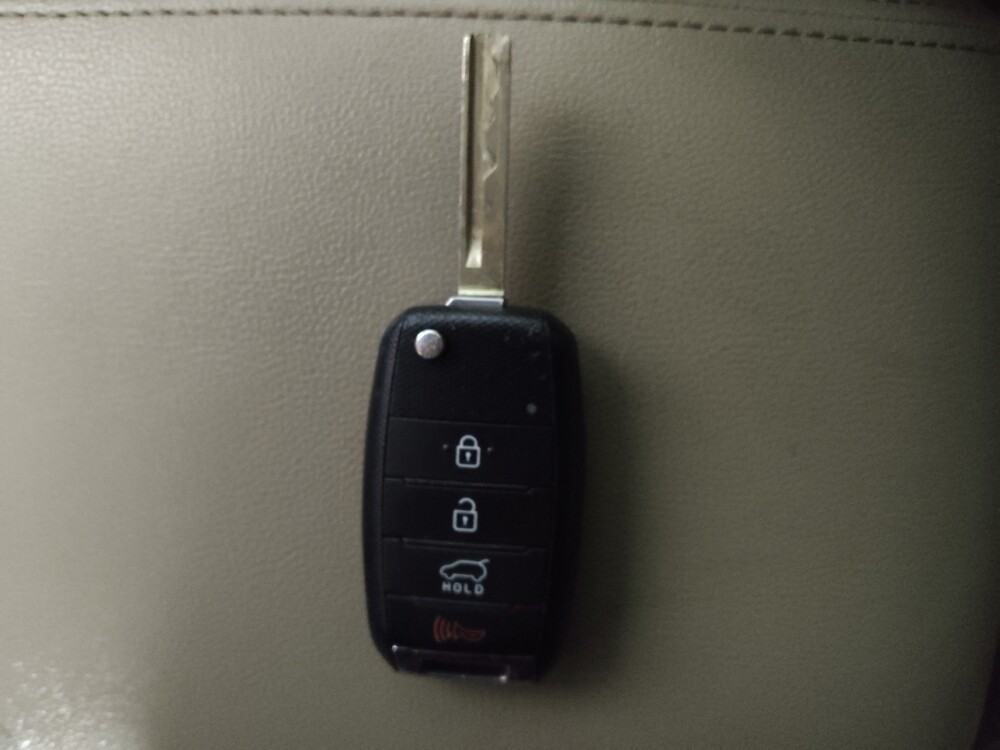 2016 Kia Sorento in Chattanooga, TN 37421 - 18105893 32