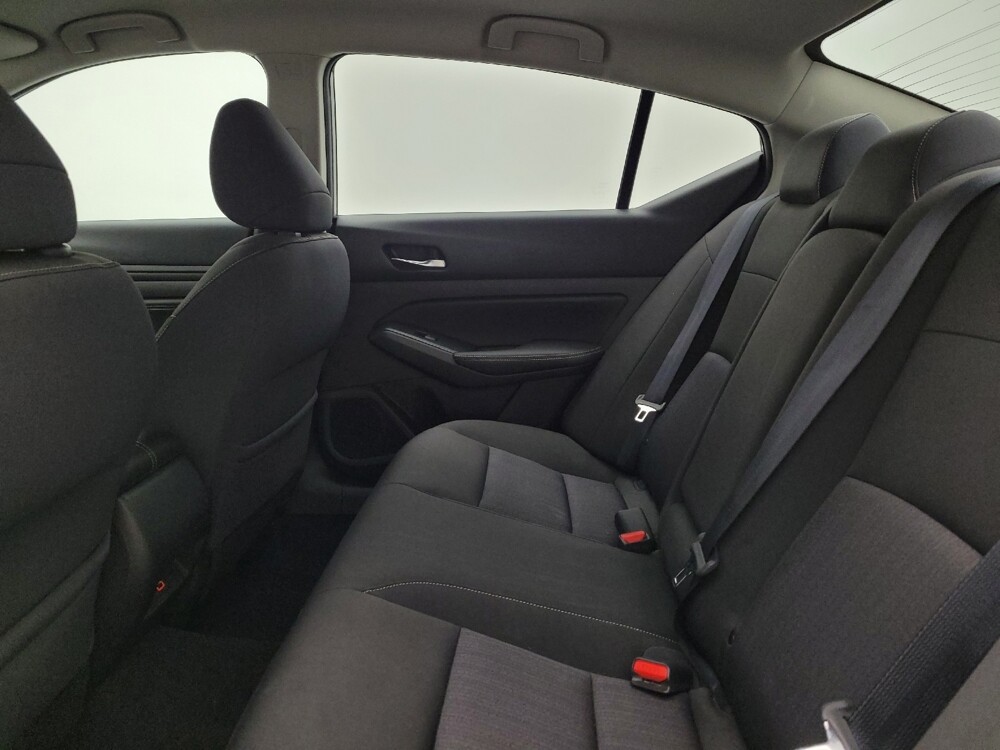 2020 Nissan Altima in Louisville, KY 40258 - 18105899 18