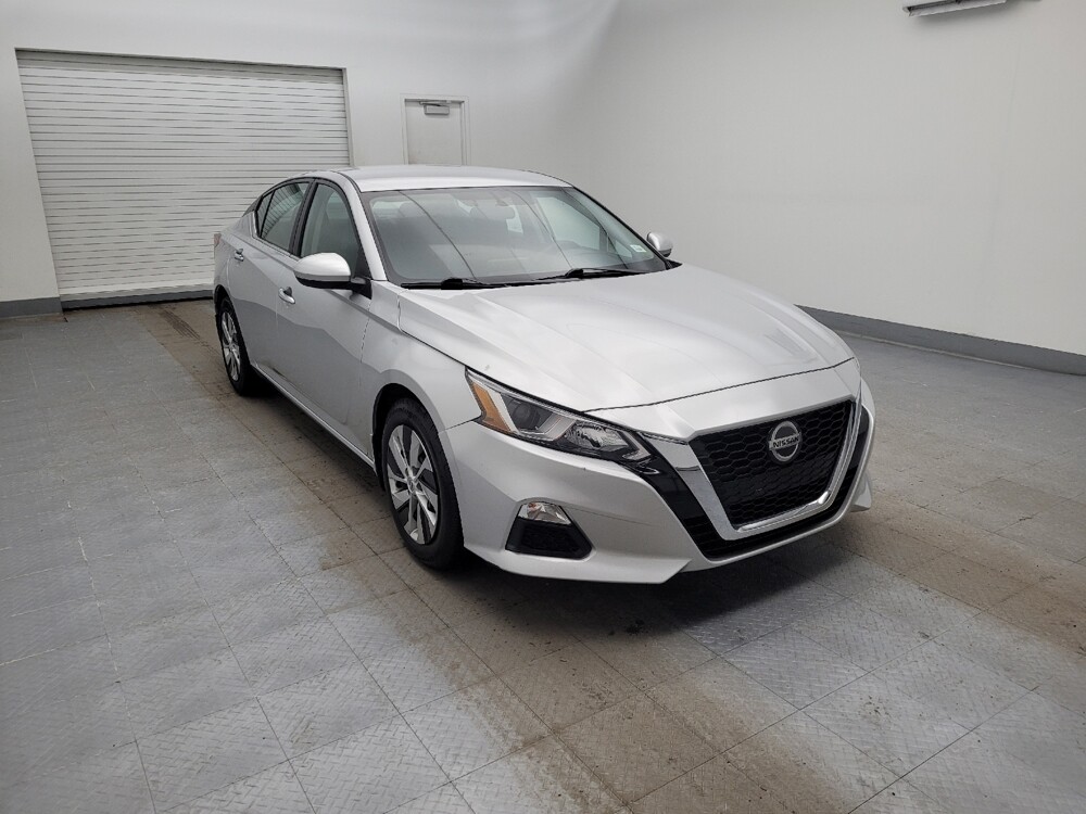 2020 Nissan Altima in Louisville, KY 40258 - 18105899 13