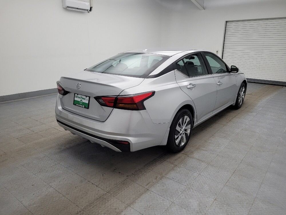 2020 Nissan Altima in Louisville, KY 40258 - 18105899 9