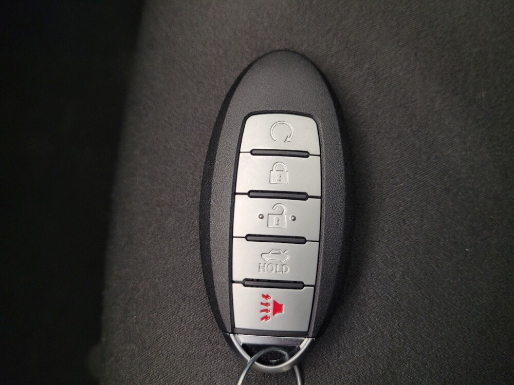 2020 Nissan Altima in Louisville, KY 40258 - 18105899 32