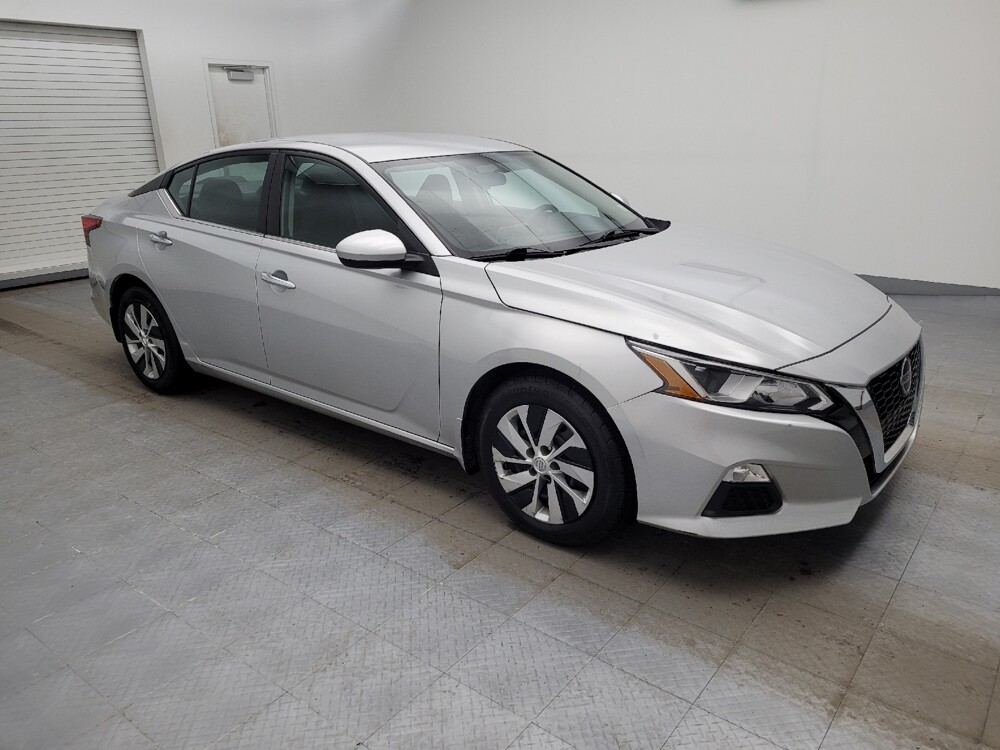 2020 Nissan Altima in Louisville, KY 40258 - 18105899 11