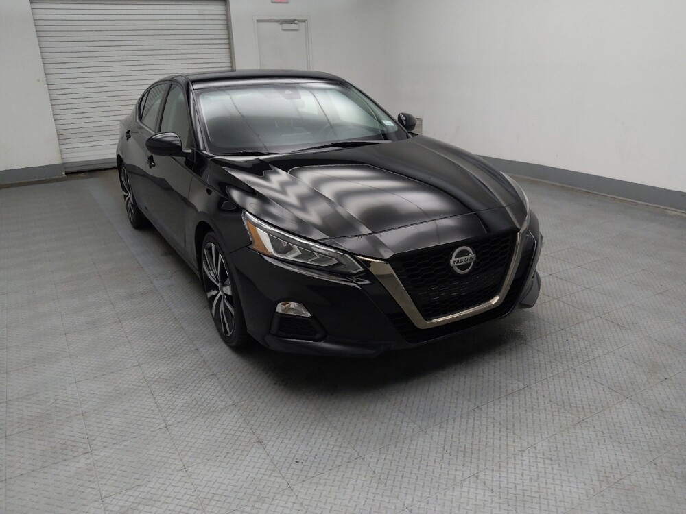 2020 Nissan Altima in Lombard, IL 60148 - 18105900 13