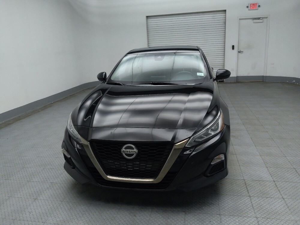 2020 Nissan Altima in Lombard, IL 60148 - 18105900 15