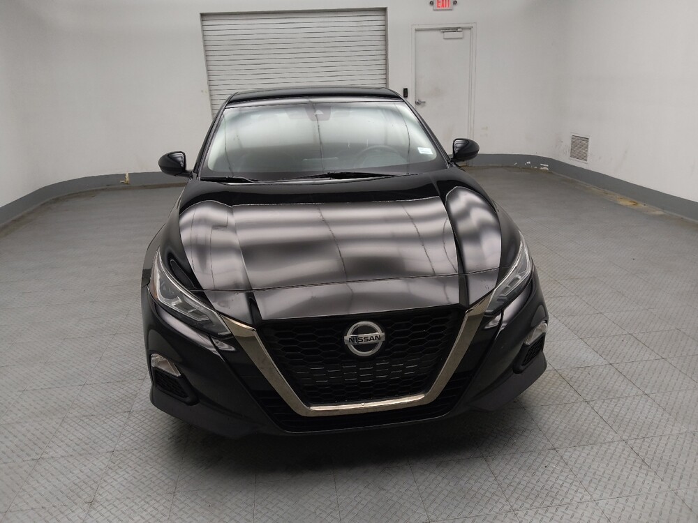 2020 Nissan Altima in Lombard, IL 60148 - 18105900 14