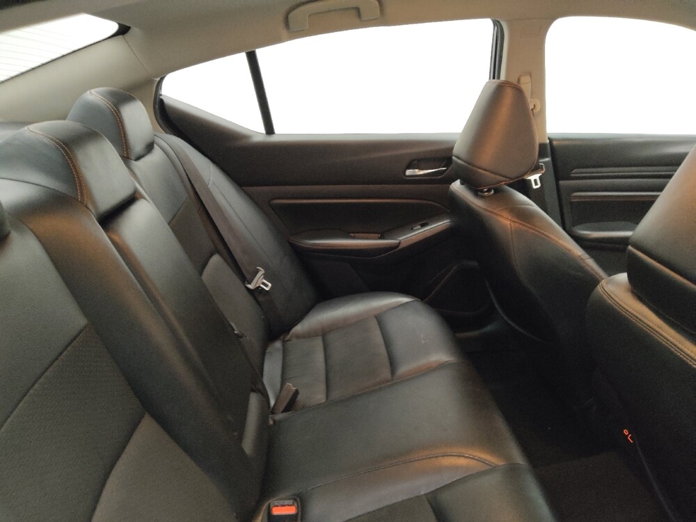 2020 Nissan Altima in Lombard, IL 60148 - 18105900 19